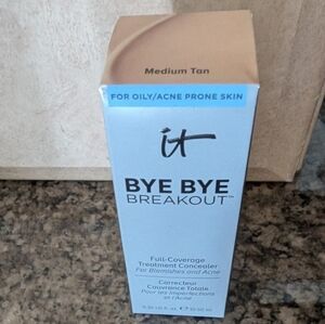 It Cosmetics Bye Bye Breakout Full Coverage Concealer AND Acne Treatment